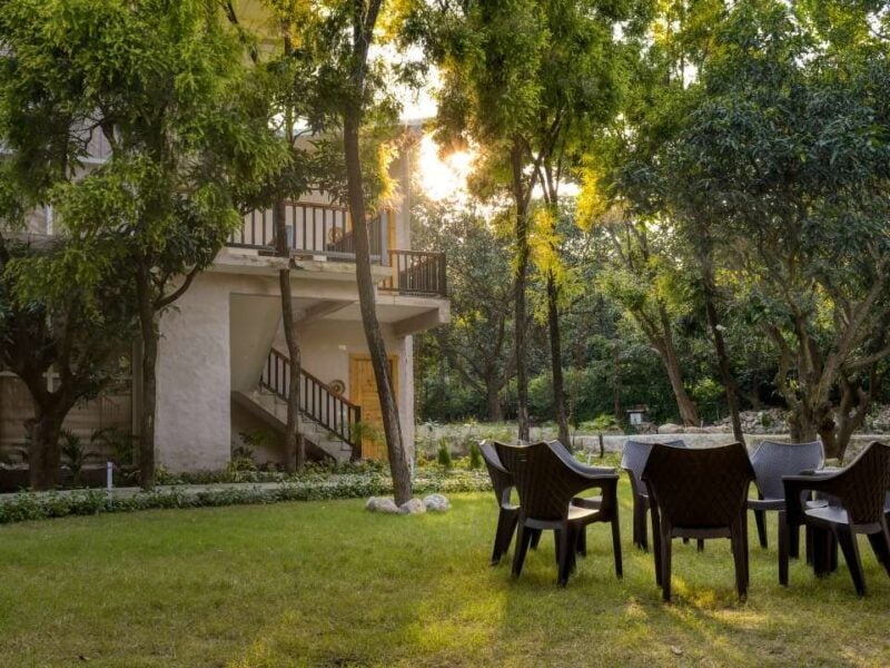 Corbett River Edge Resort